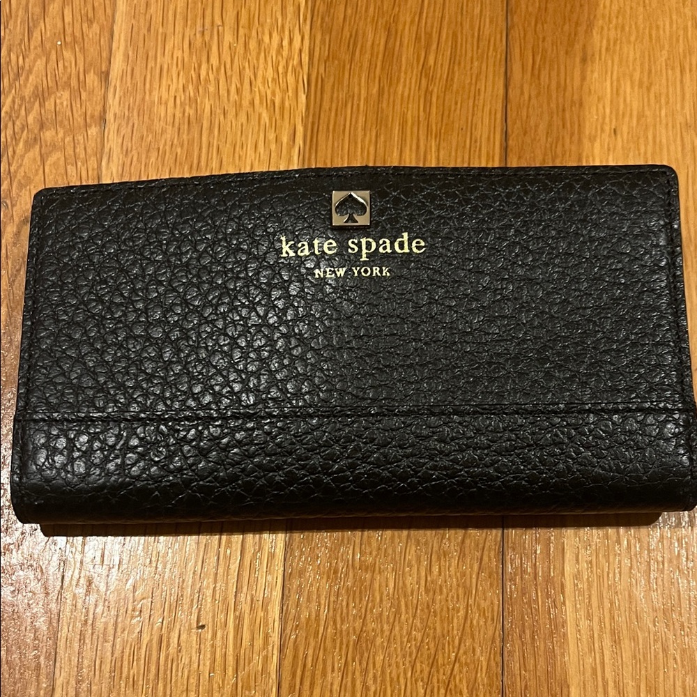 Kate Spade Textured Black Wallet
